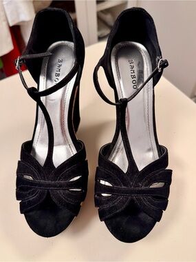 Bamboo Black T-Strap Heels | Faux Suede Ankle Strap Sandals | Size 7.5